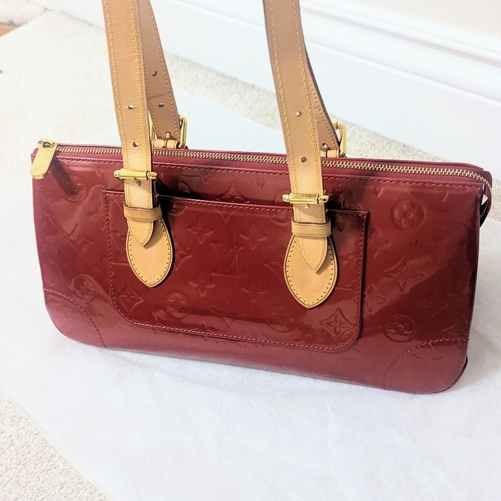 PRE❤️Louis Vuitton Rose gold Avenue Vernis Shoulder Bag